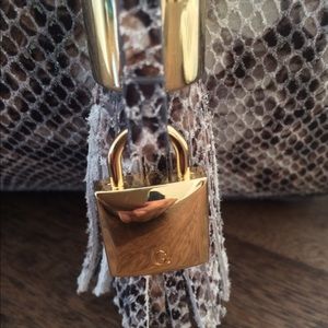 GILI Cowhide Leather Hobo, w/Dust Cover